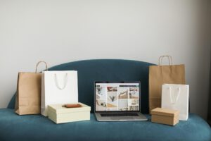 Read more about the article Company Website or Online Store First? A Practical Guide for SMEs